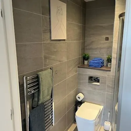 Peaceful 2Br Hideout With Instant Self Check-In At Kelham Island Retreat Sheffield Exterior photo